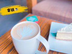 -星巴克臻选(武汉经开永旺梦乐城店)