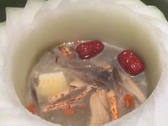 -得意咚瓜·顺德鱼生·冬瓜火锅(深圳首店)