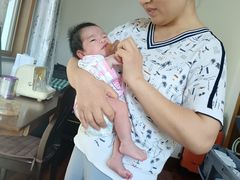-爱的果实月嫂育婴师(世纪东方店)