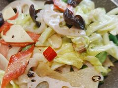 -有红鸡毛店·川菜(建设路店)