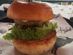 芝心牛肉堡-龙治汉堡(中华城店)