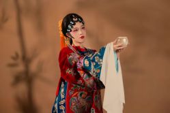-盘子女人坊生日照·摄影馆(浦东店)