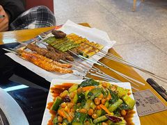 -炖四方东北铁锅炖·烧烤小龙虾(中豪国际店)