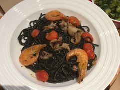 -必胜客(WOW中央公园店)