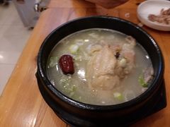 -长寿参鸡汤(朝韩风情街店)