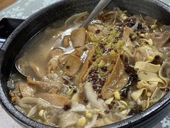 -天天向上素食餐厅(五台山店)