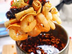 -红鼎豆捞·非遗鲍皇汤火锅(宝丰路店)