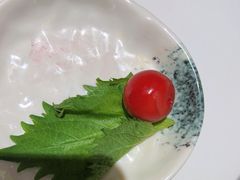 -雍容荟活帝王蟹活龙虾自助(苏宁旗舰店)