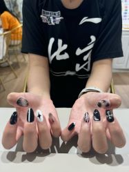 -晨·艺美甲美睫