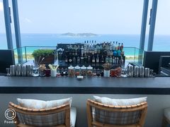 -瑰丽酒店·海吧·天际下午茶·现场DJ·天台酒吧
