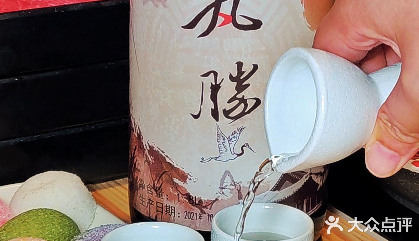 和牛敞吃，一不小心又吃到扶墙出
