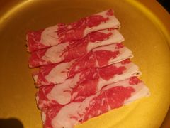 肥牛-牛New寿喜烧(虹桥新天地店)