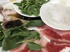 米线实材-桥香园云南过桥米线(金马碧鸡店)