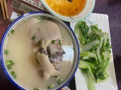-丁太婆老妈蹄花(人民公园非遗总店)