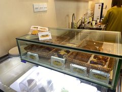 面包甜点陈列柜-Kilos咖啡馆(保利珑远店)