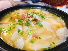 牦牛肉炖萝卜-燃木齐藏餐厅(八宿店)