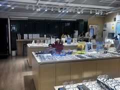 -鲸渝眼镜·浅目视光(春熙路店)