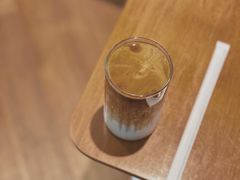 红豆沙拿铁-Line 咖啡(石厦花园店)