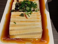 皮蛋豆腐-胖哥俩肉蟹煲(济南世茂国际广场店)