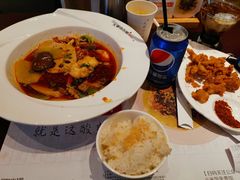 -成都你六姐·牛肉冒菜(城市集市合生汇店)