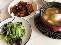 木耳鸡毛菜-雷峰塔·藕香居餐厅