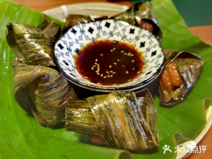 ChitChat奇洽·Bistro(黎黄陂路店)班兰叶包鸡图片