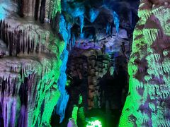 -泰安地下龙宫景区