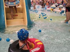 -南宫温泉水世界