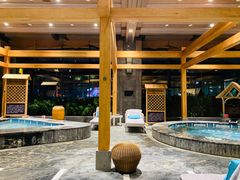 -弘安丽水温泉酒店