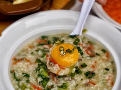 -李与白包子铺(桐梓林店)