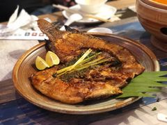 香芧香烤罗非鱼-滇越乘象云南餐厅(豆各庄店)