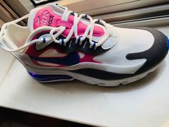 -NIKE上海青浦优选体验店