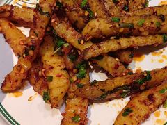 -云海肴·汽锅鸡·云南菜(天山百盛优客店)