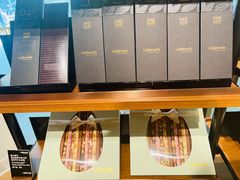 -Laderach 莱德拉(上海环贸iapm店)