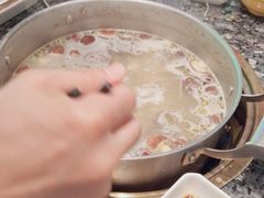 -一席地·本地鸡窝·杭帮鸡火锅(萧山银隆百货店)