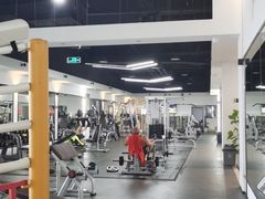 -健变健身俱乐部(前海天虹商场店)