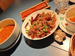 -一坐一忘云南菜(嘉里中心店)