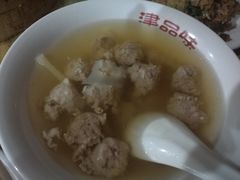酸笋肉羹汤-津品味小吃(大学湾店)