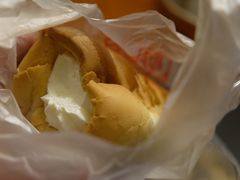 奶油牛角面包-新侨三宝乐面包店(崇文门店)