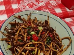 茭白黄牛肉-荆九爷爆炒桥头三嫩(云南北路店)