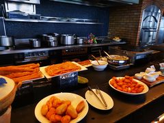 -唐拉雅秀酒店-西锦汇空中BBQ·思创餐厅