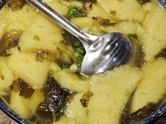 -乡土特色.冷锅鱼.牦牛肉汤锅