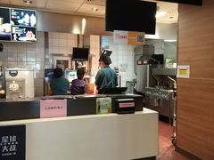 -麦当劳(红旗路店)