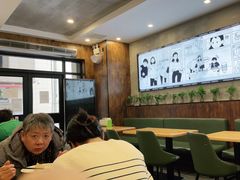 大堂-螺小胖柳州螺蛳粉(钟楼总店)
