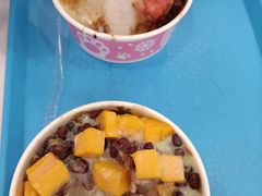 红豆芒果刨冰-梁子刨冰王&梁小糖(王顶堤店)