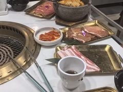 -炙城·韩式烤肉(南京东路店)