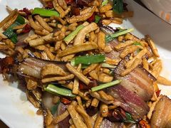 -小三峡食府(西五路店)