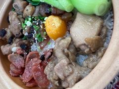 -煲仔皇腊味煲仔饭(经四万达店)