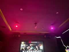 -范特西FANTASY量贩式KTV(民主广场店)