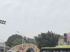 -顺德大良半月城游乐场